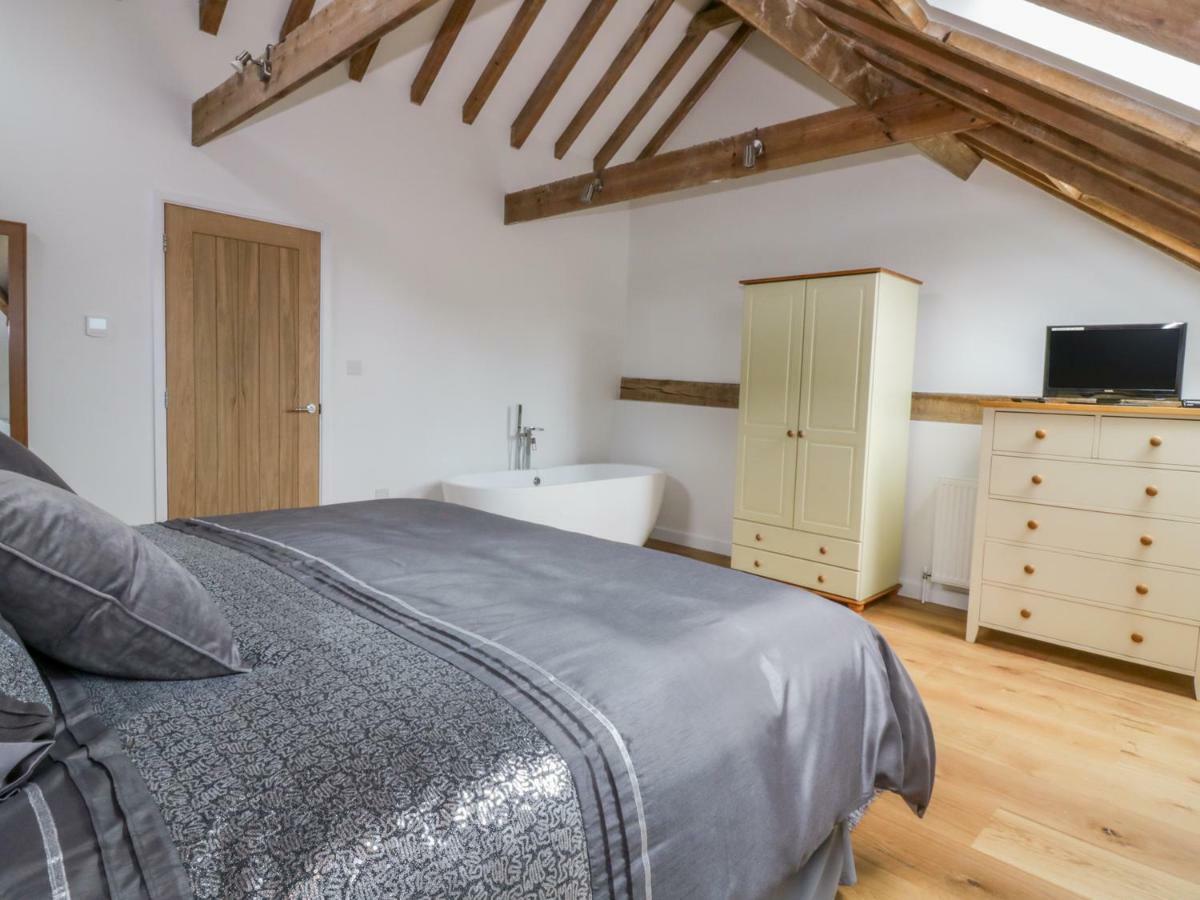 Grange Barn Villa Hessett Eksteriør bilde