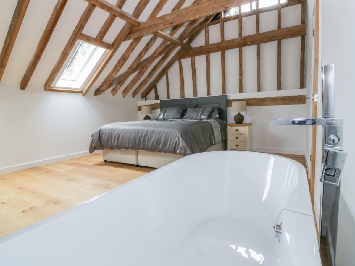 Grange Barn Villa Hessett Eksteriør bilde